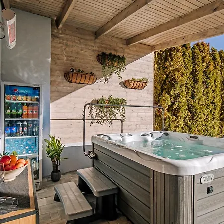 Nadas Center Badacsony Gasthof