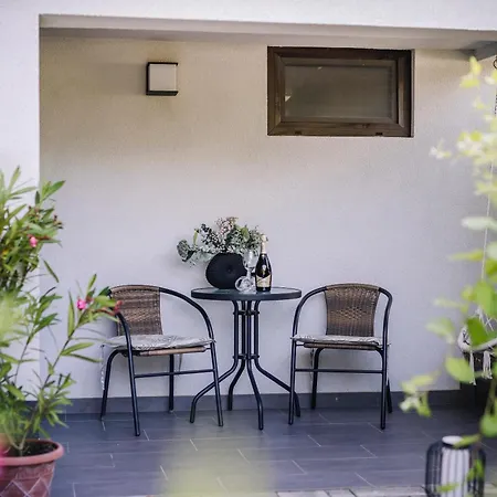 Nadas Center Badacsony Guest house *